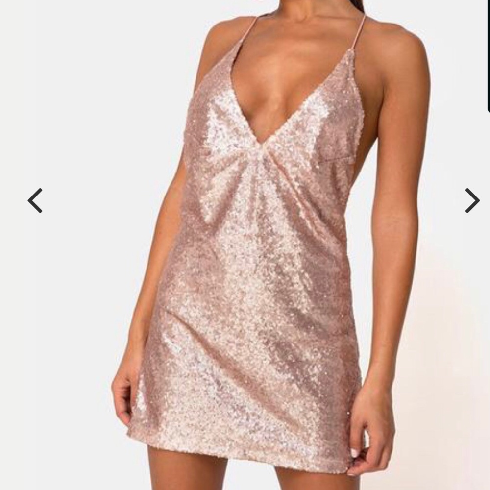 NWT Motel Rocks Ringo Finn Rose Sequin Dress